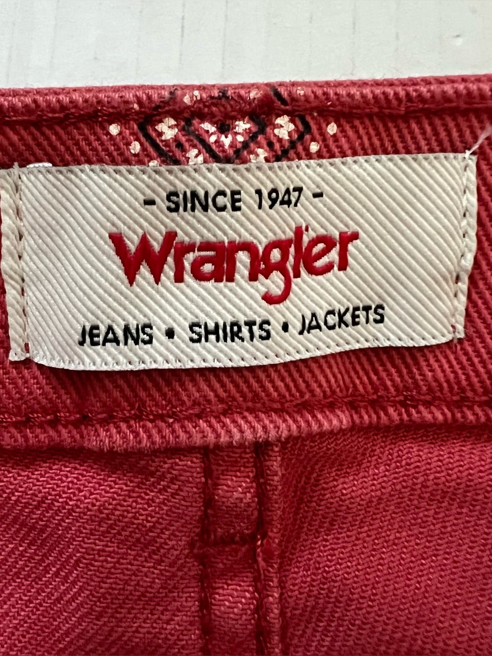 NWT Free People x Wrangler High Rise Bold Boot Bandana Print Jeans Red Size 10 - Picture 13 of 16
